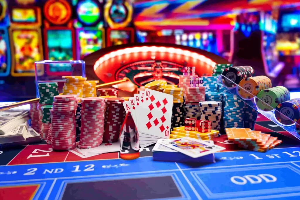 Analytical player making strategic decisions at a digital card table